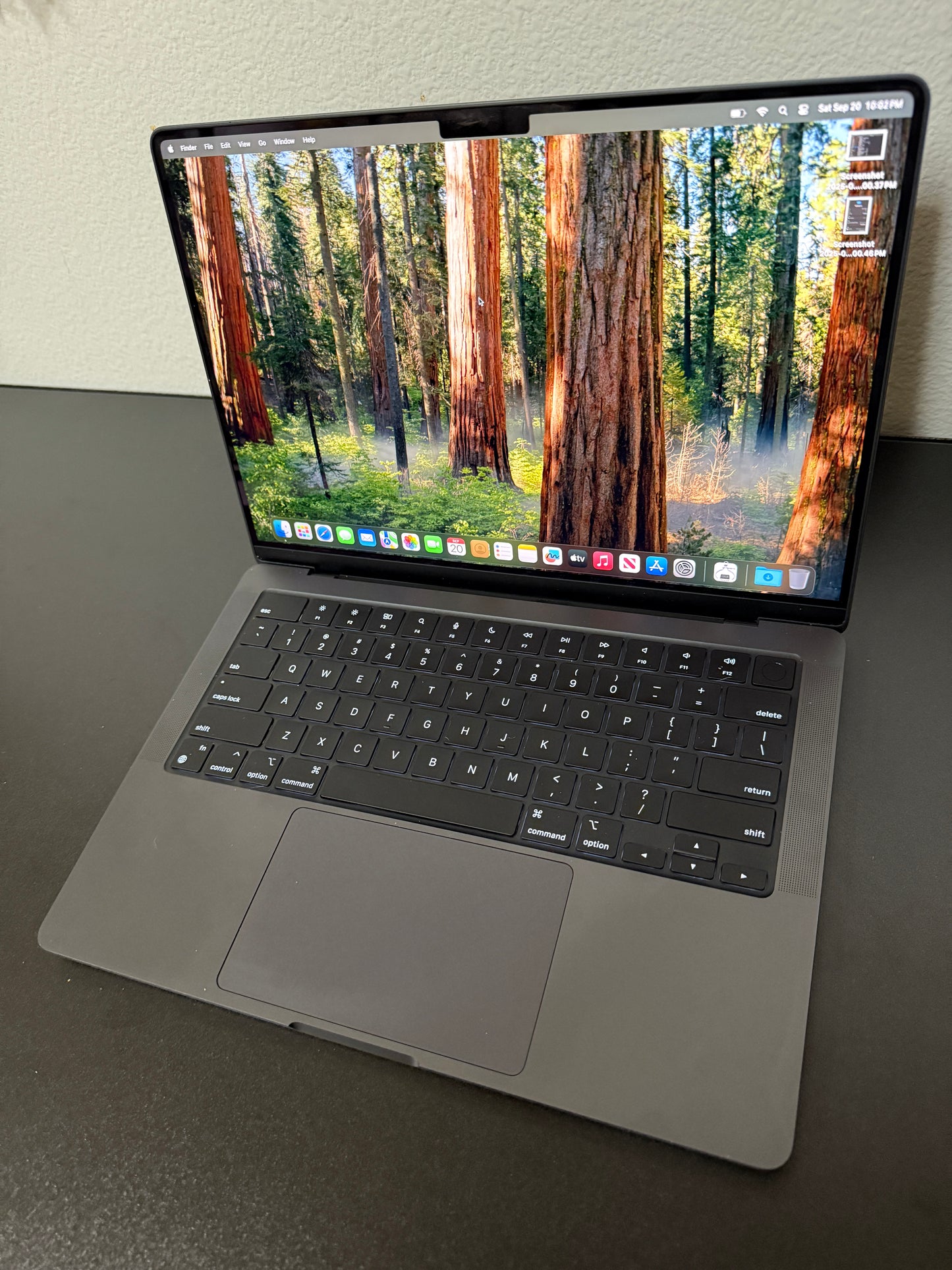 14" MacBook Pro M4 Chip 16GB 512GB