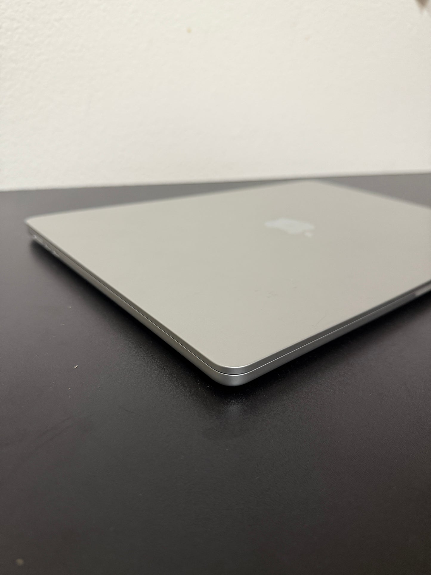 15" MacBook Air M3 Chip 24GB 512GB