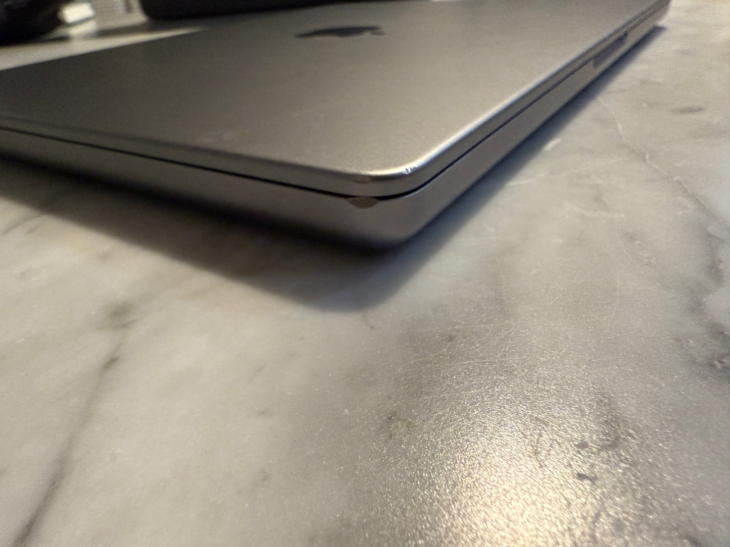 14" MacBook Pro M3 Chip 8GB 1TB