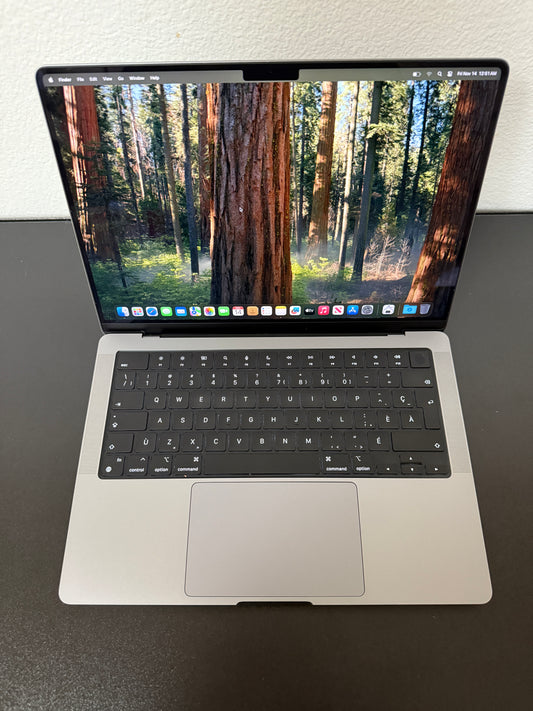 14" MacBook Pro M1 Max Chip 32GB 1TB